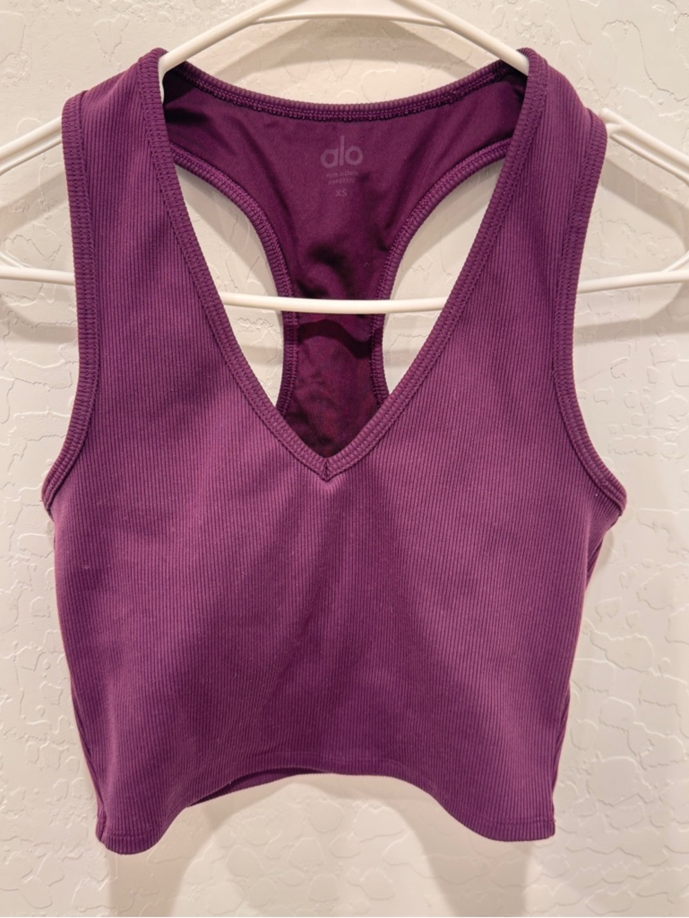 alo Yoga Women's Size XS Purple Goddess Ribbed Cropped Workout Tank